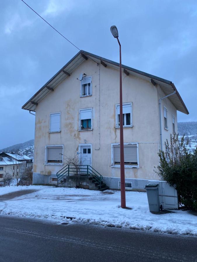 ジェラールメRochire Location 2アパートメント エクステリア 写真